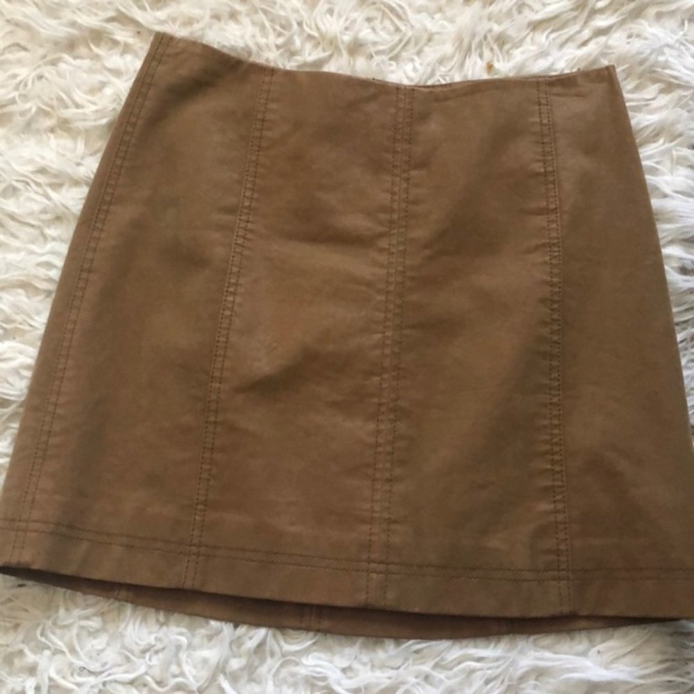 NWT! FREE PEOPLE Modern Femme Vegan Suede Skirt - Picture 4 of 8
